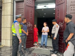 Sat Samapta Polres Batu Bara gelar patroli mobile, amankan perayaan Waisak di Vihara Maytreya Pura