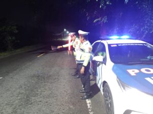 Sat Lantas Polres Batu Bara gelar patroli blue light malam minggu, antisipasi laka lantas dan kemacetan