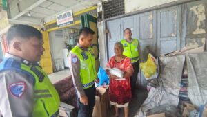 SATLANTAS POLRES BATU BARA LAKSANAKAN KEGIATAN TALI ASIH DALAM RANGKA HUT BHAYANGKARA KE-80   