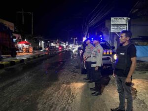 Polsek Talawi Laksanakan Patroli Malam, Cegah Kejahatan Dan Himbau Warga Jauhi Pungutan Liar   