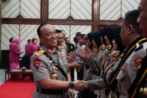 Wakapolri: 418 Lulusan Sespim Siap Jadi Garda Terdepan Hadapi Tantangan Global dan Era Digital   