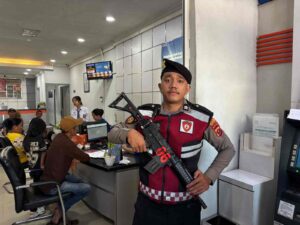 Sat Samapta Polres Batu Bara Gelar Patroli Dialogis – Himbau Masyarakat Jangan Percaya Hoax dan Laporkan Pungli   