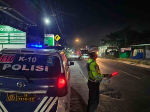 Sat Lantas Polres Batu Bara Gelar Patroli Blue Light Malam Hari – Pantau Lokasi Rawan Laka dan Balap Liar   
