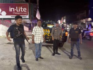 Polsek Talawi Laksanakan Patroli Mobile Malam Hari, Antisipasi Kejahatan dan Himbau Anti Pungutan Liar di Tanjung Tiram