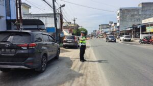 Satlantas Polres Batu Bara Laksanakan Pengamanan Gereja HKBP Indrapura Kota – Kegiatan Berjalan Aman Lancar   