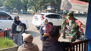 Babinsa Koramil Ngrampal Sisir Objek Vital, Pastikan Kondusivitas Wilayah Tetap Terjaga