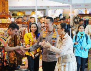 Kapolri Hadiri Bazar Kreasi Bhayangkari Nusantara 2026, Perkuat Pemberdayaan UMKM dan Budaya Lokal   