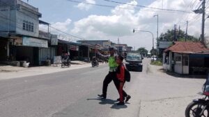 Gatur Siang di Pos Lantas Sei Bejangkar – Kelancaran Lalu Lintas Terjaga   