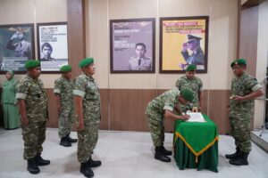 Perkuat Kinerja Satuan, Kodim 0808/Blitar Gelar Upacara Sertijab Danramil Dan Pindah Satuan