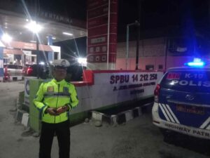 Satlantas Polres Batu Bara lakukan patroli SPBU di Jalinsum Indrapura – kegiatan aman lancar