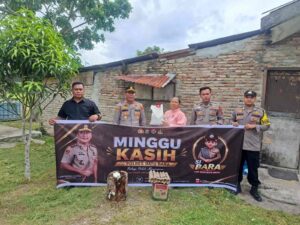 Polsek Talawi Gelar Minggu Kasih – Berikan Bantuan Sembako Kepada Kaum Dhuafa di Kelurahan Labuhan Ruku   
