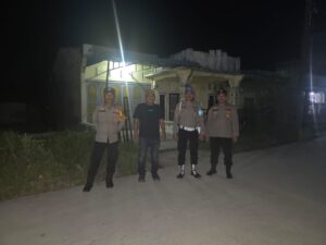 Polsek Medang Deras Lakukan Patroli Malam Gabungan – Antisipasi Kejahatan dan Himbau Masyarakat Jaga Keamanan   