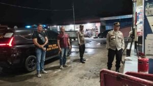 Polsek Lima Puluh Lakukan Pengamanan dan Patroli Mobile di Area Perkebunan PT. SOCFINDO – Pantau Kegiatan Kelompok Tani