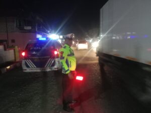 Satlantas Polres Batu Bara Lakukan Patroli SPBU dan Blue Light di Jalinsum Desa Siparepare – Kegiatan Aman Lancar