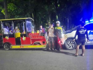 Sat Lantas Pematangsiantar Lakukan Penindakan Teguran Odong-odong di Jalan Sudirman   