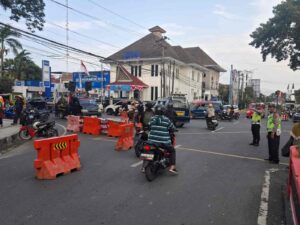 Pos Padat Sore Kamis, Sat Lantas Pematangsiantar Kawal 18 Titik Rawan Kepadatan Lalu Lintas   