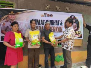 Jumat Berkah Satresnarkoba Polres Batu Bara, Sembako Diserahkan ke Lansia & Edukasi Bahaya Narkoba Disampaikan