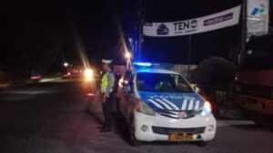 Sat Lantas Polres Batu Bara Laksanakan Patroli Pengawasan Malam di SPBU Jalinsum Sukaraja   