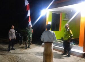 Jaga Keamanan dan Kenyamanan Warga, Babinsa Koramil Jatipurno Gelar Patroli Malam