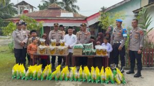Jelang HUT RI Ke-81, Kapolres Batu Bara Berikan Bantuan Sembako Kepada Panti Asuhan Husnul Qotimah   