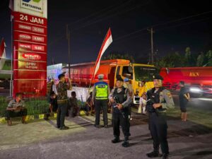 Polres Batu Bara Gelar KRYD, Patroli Antisipasi Gangguan Kamtibmas Di Titik Rawan   
