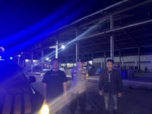 Polsek Talawi Patroli Malam KRYD, Jaga Rasa Aman Di Kawasan Pelabuhan Dan Pasar
