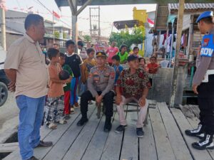 Gerebek Sarang Narkoba di Desa Indrayaman, Polsek Talawi Bersama Kades dan Tokoh Masyarakat Pastikan Bebas Peredaran Narkotika   