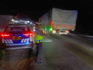 Pastikan Keamanan Malam Hari, Sat Lantas Batu Bara Laksanakan Patroli Blue Light   