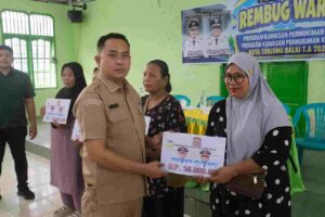 Pemko Tanjungbalai Serahkan SK Bantuan Rehabilitasi RTLH Kepada 20 Penerima Manfaat   