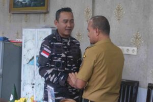 Pererat Sinergi dan Silaturahmi Wali Kota Bersama Forkopimda Kompak Beri Kejutan Ultah Ke 41 Danlanal TBA 