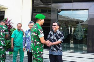 Jalin Silaturahmi, Danyonif TP 449/SH Kunjungi Tokoh Agama   