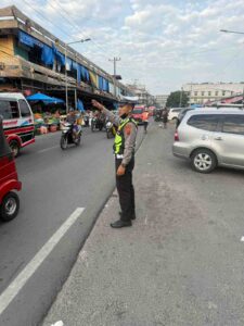 Pos Padat Pagi Pematangsiantar: Sat Lantas Sebar Personel di 35 Titik Jaga Kelancaran Lalu Lintas   
