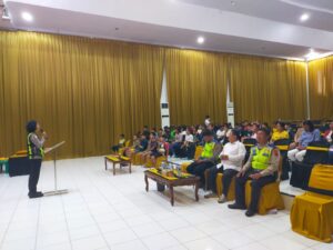 Sat Lantas Polres Pematangsiantar Sosialisasi Pencegahan Laka Lantas di Gereja GKPB