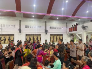 Satresnarkoba Polres Batu Bara Gelar Minggu Kasih: Bagi Sembako & Edukasi Bahaya Narkoba di Lingkungan Umat Beragama